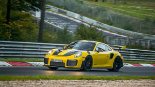 Porsche 911 GT2 RS Drops A Lambo-Crushing Record <em></em>6:47.3 Nürburgring Time